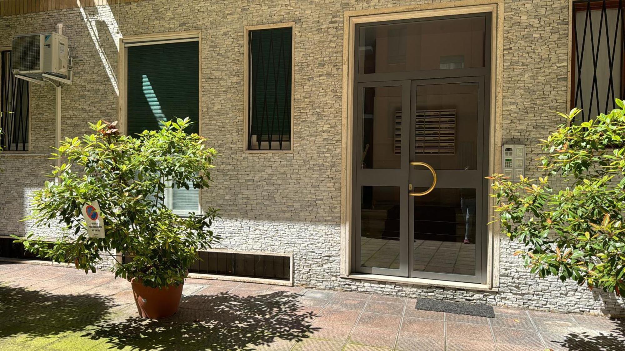 Casa Di Meg Appartamento A Milano Vicino Ai Navigli Buitenkant foto